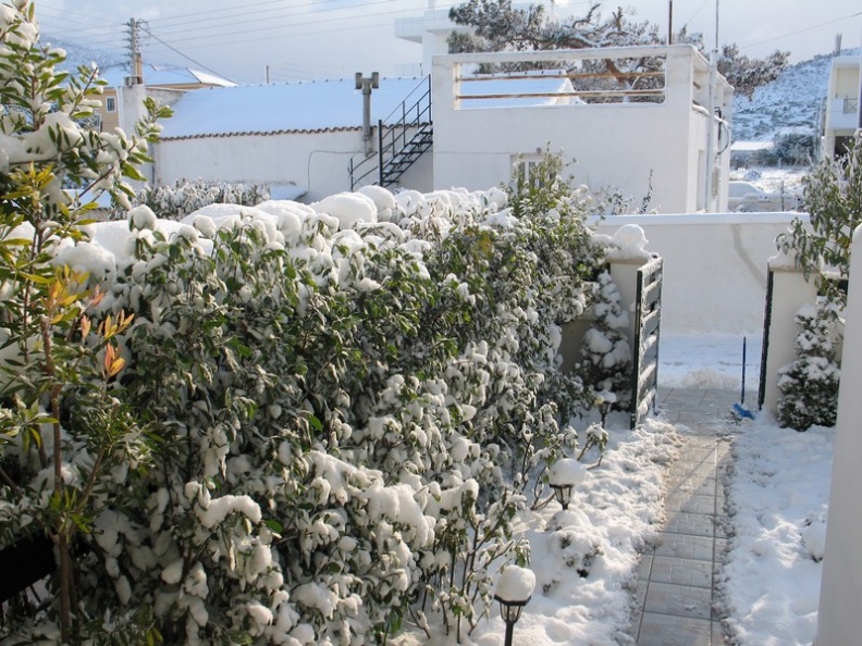 Χιονισμένη είσοδος